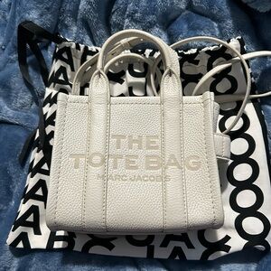 Marc Jacobs Cream Tote Bag
